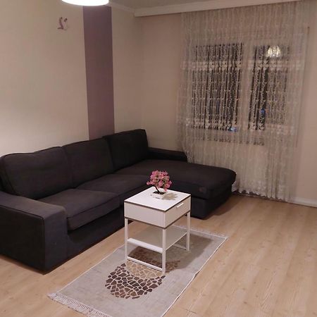 Auberge de jeunesse B.A.A Sabiha Goekcen à Istambul Extérieur photo