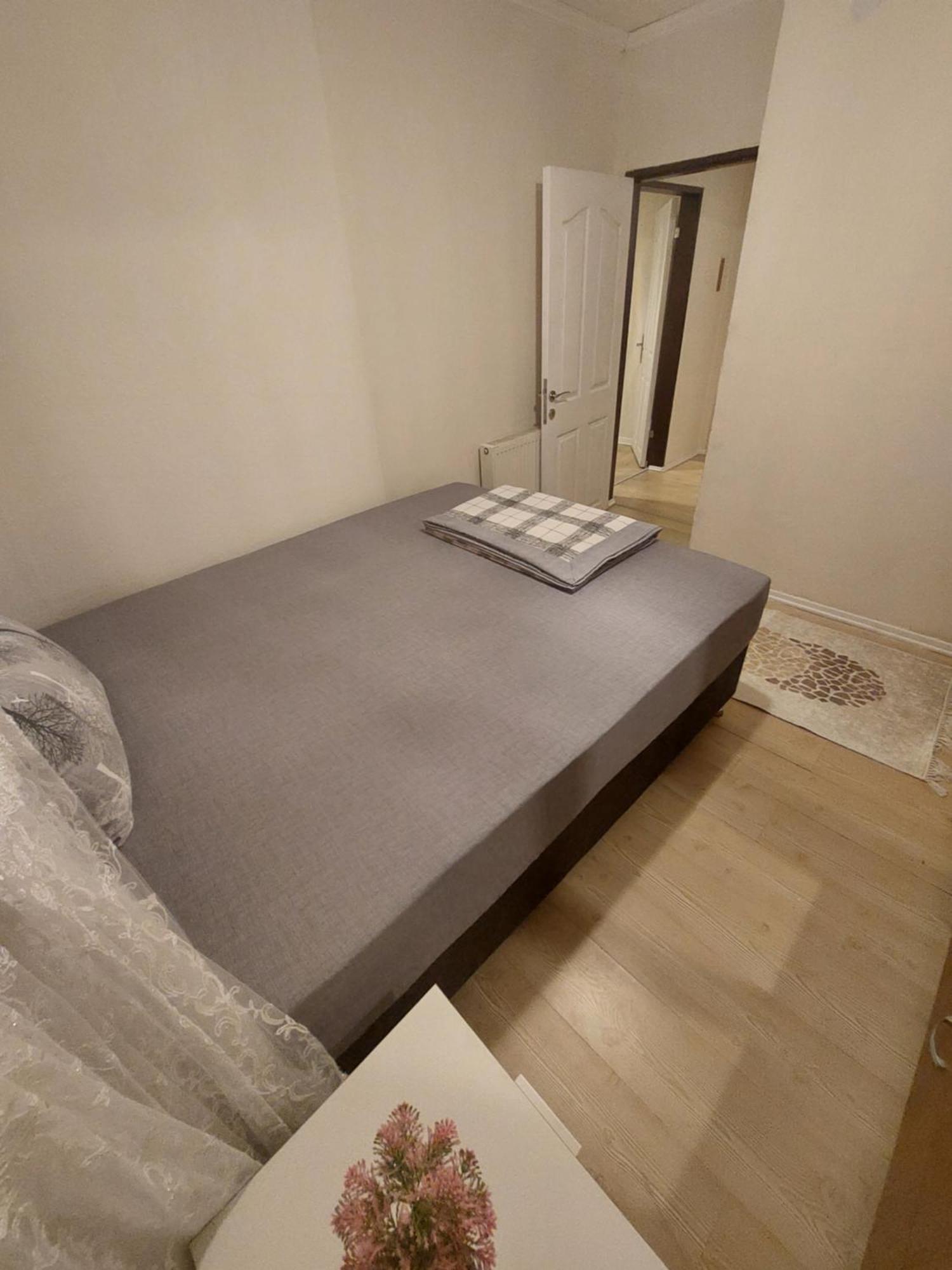 Auberge de jeunesse B.A.A Sabiha Goekcen à Istambul Extérieur photo